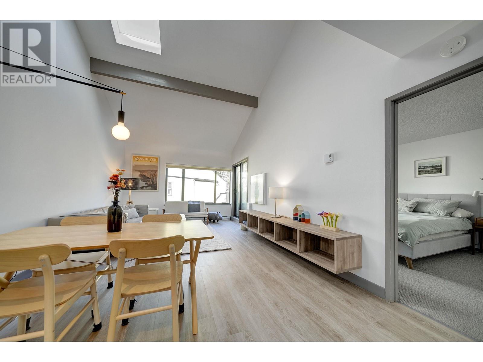 Listing Picture 11 of 40 : 1069 SCANTLINGS, Vancouver / 溫哥華 - 魯藝地產 Yvonne Lu Group - MLS Medallion Club Member