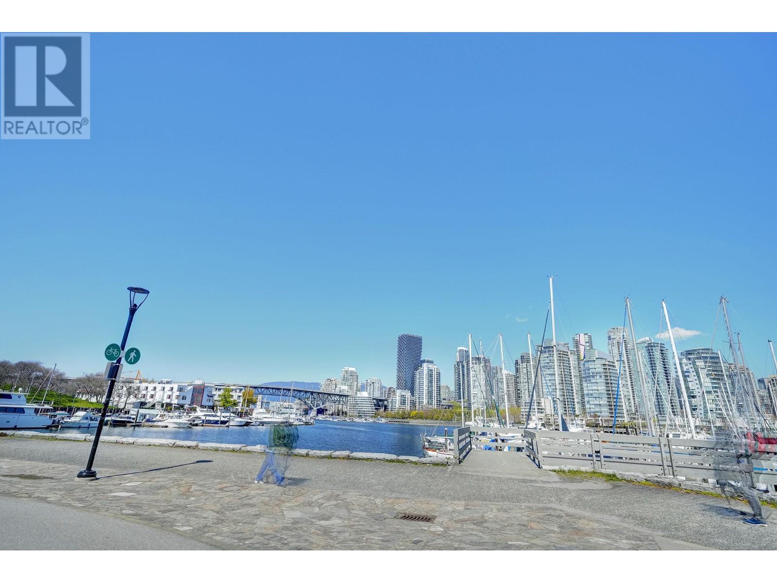 Listing Picture 34 of 40 : 1069 SCANTLINGS, Vancouver / 溫哥華 - 魯藝地產 Yvonne Lu Group - MLS Medallion Club Member