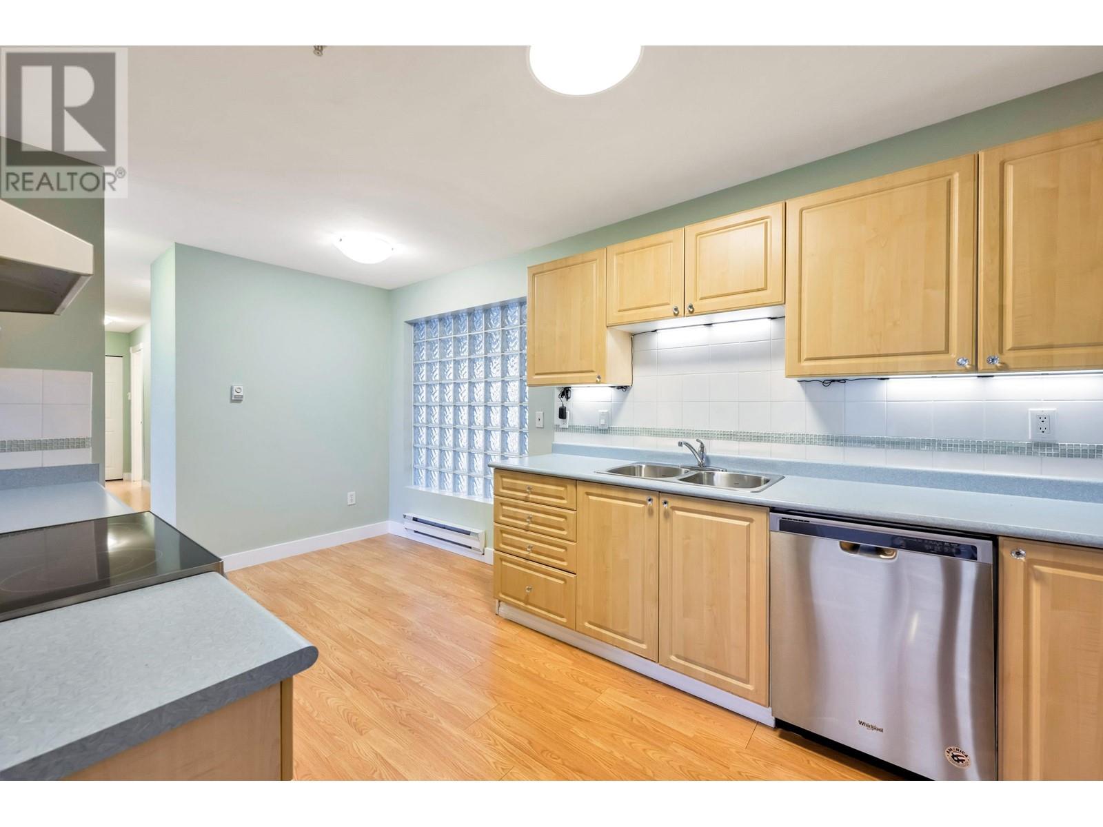 403 11519 Burnett Street, Maple Ridge, British Columbia V2X 6P3 - Photo 13 - R2939678