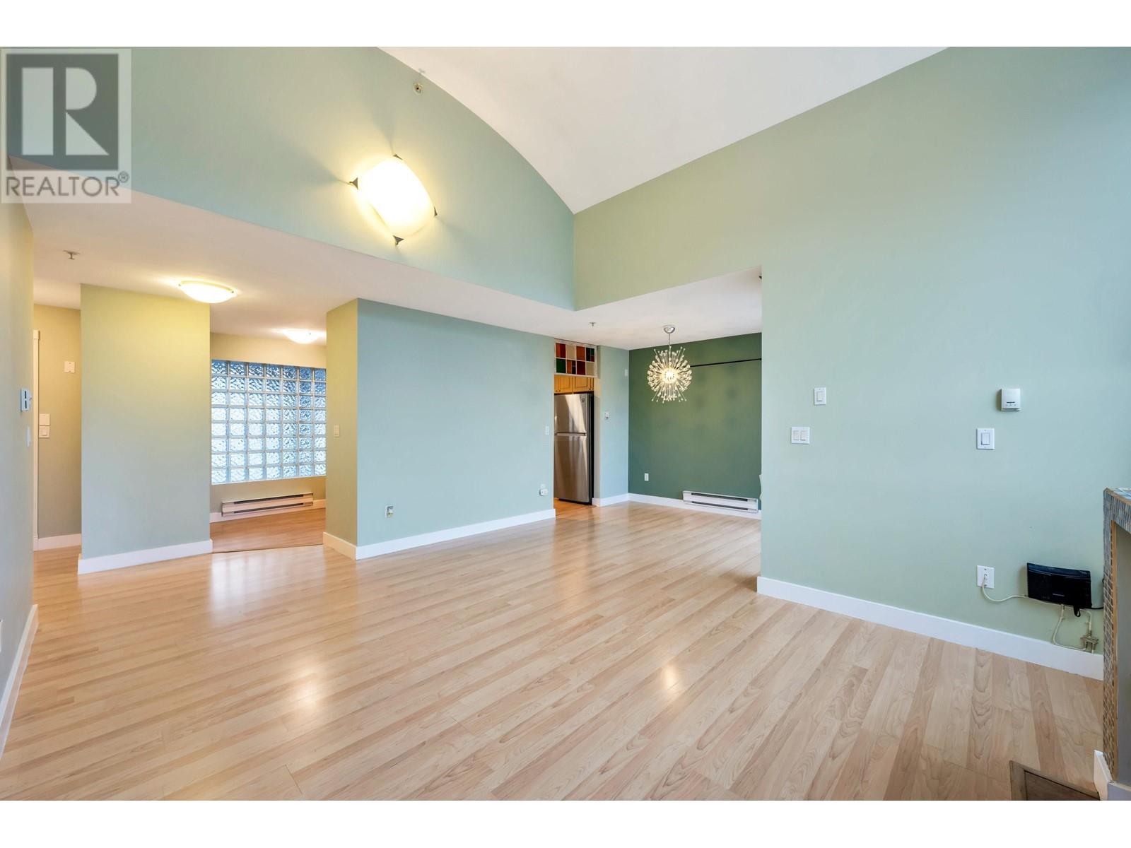 403 11519 Burnett Street, Maple Ridge, British Columbia V2X 6P3 - Photo 8 - R2939678