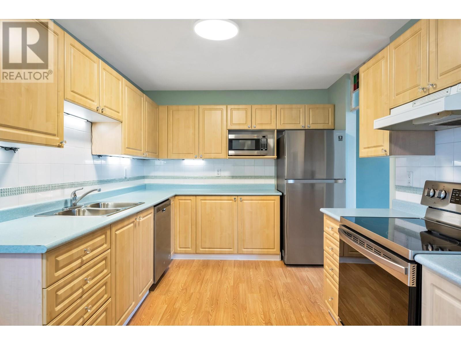 403 11519 Burnett Street, Maple Ridge, British Columbia V2X 6P3 - Photo 10 - R2939678