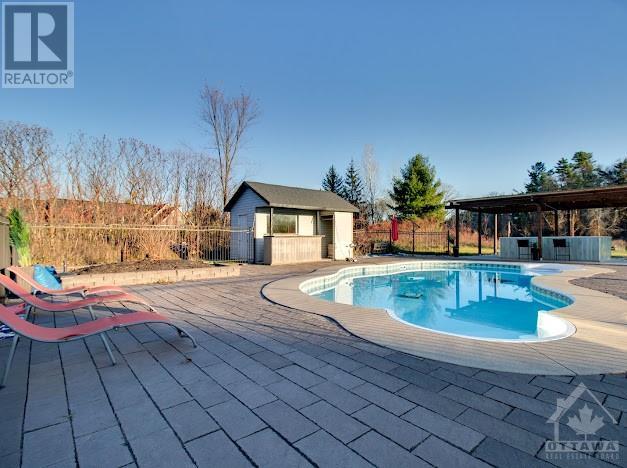 1680 Linkland CourtOttawa, Ontario  K4C 0A5 - Photo 29 - X9768628