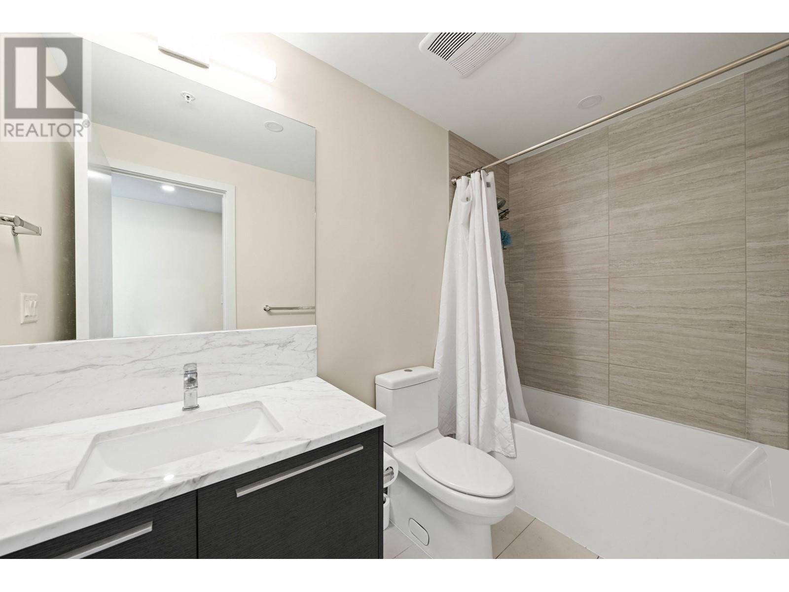 Listing Picture 12 of 30 : 2305 6383 MCKAY AVENUE, Burnaby / 本拿比 - 魯藝地產 Yvonne Lu Group - MLS Medallion Club Member
