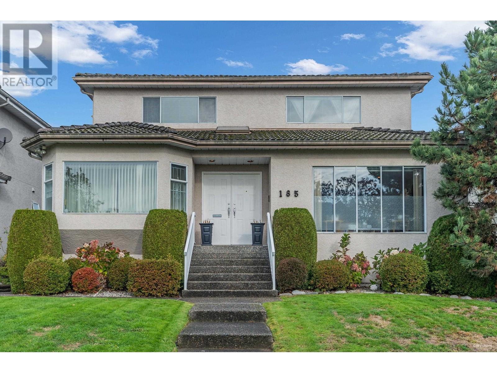 Property at 185 W 45TH AVENUE image 2