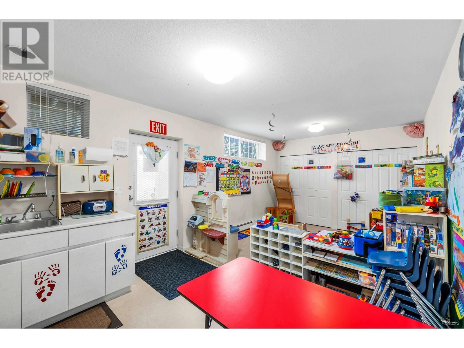 185 W 45th Avenue, Vancouver, British Columbia  V5Y 2W2 - Photo 31 - R2940101
