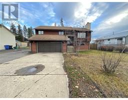 208 Willow Drive, tumbler ridge, British Columbia