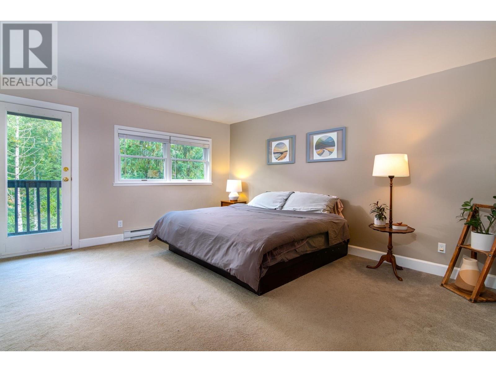 1044 Tobermory Way, Squamish, British Columbia  V0N 1T0 - Photo 10 - R2940114