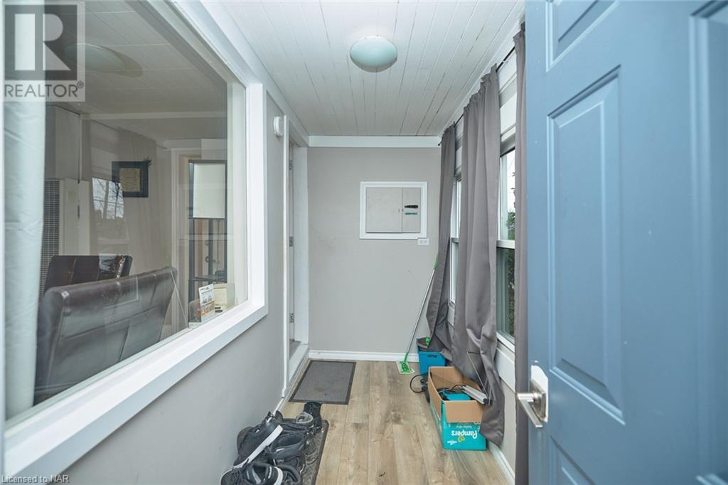 229 Dain Avenue, Welland, Ontario  L3B 3E7 - Photo 2 - 40648501