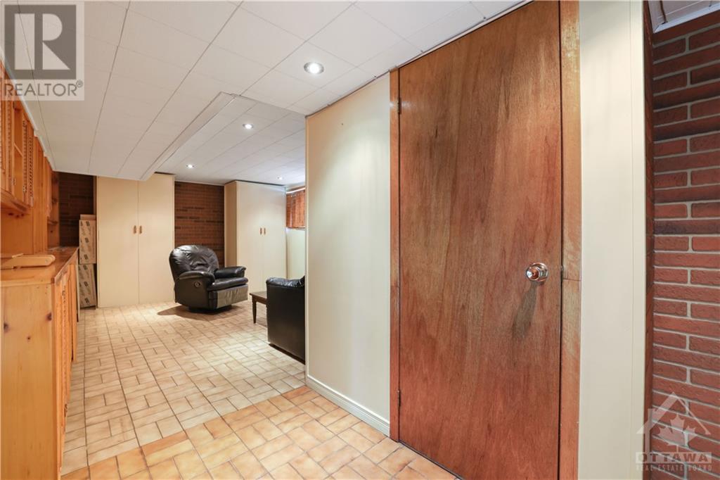 1349 Bloomsbury Crescent, Ottawa, Ontario  K2C 2Y8 - Photo 23 - X9768581