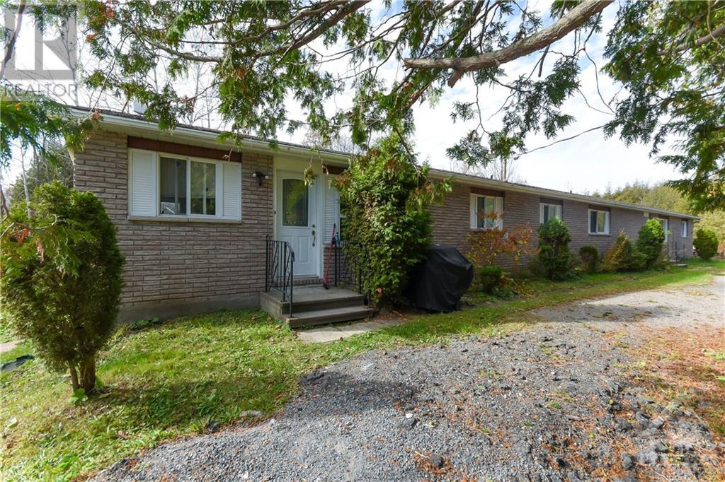 1860 Greys Creek Road, Ottawa, Ontario  K4P 1H7 - Photo 1 - X10418867