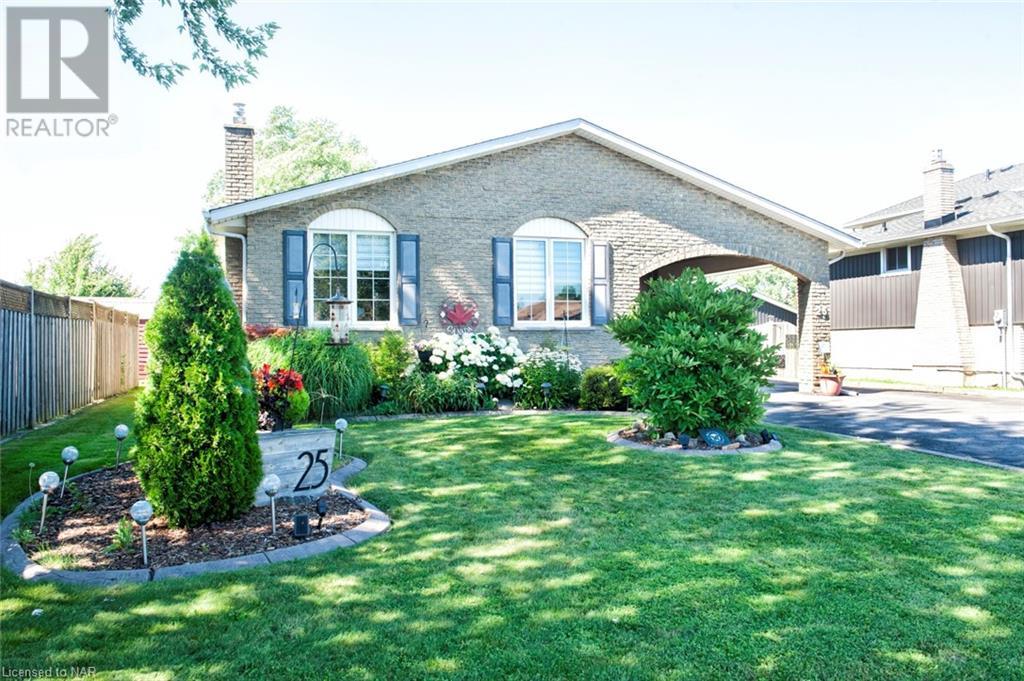 25 Royal Road, Port Colborne, Ontario  L3K 5W9 - Photo 2 - 40670618