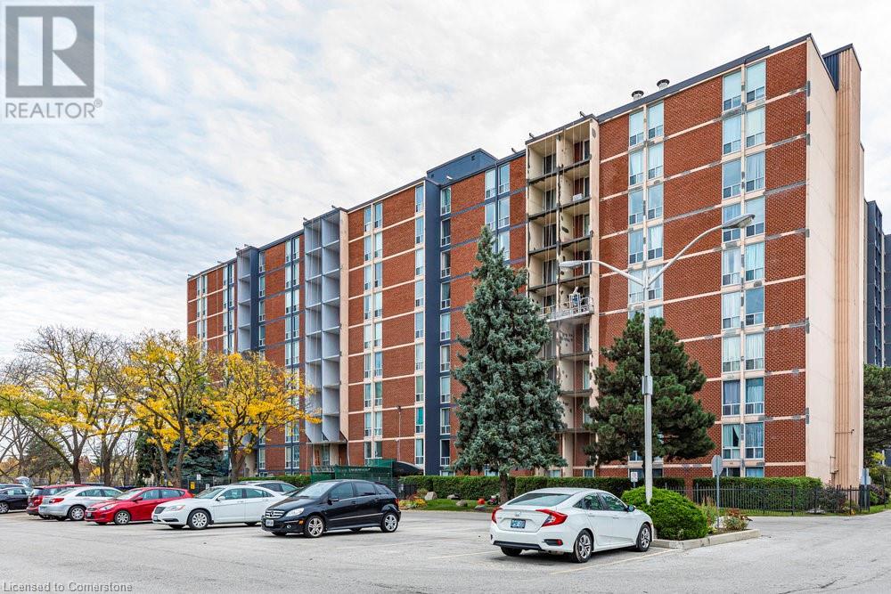 75 GLENBURN Court Unit# 409, Hamilton, Ontario