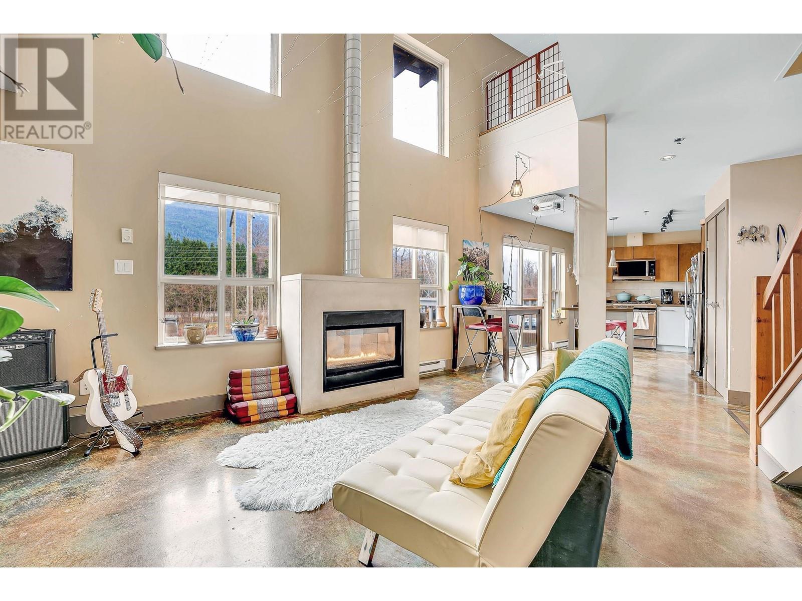 Property at 1 40775 TANTALUS ROAD image 1