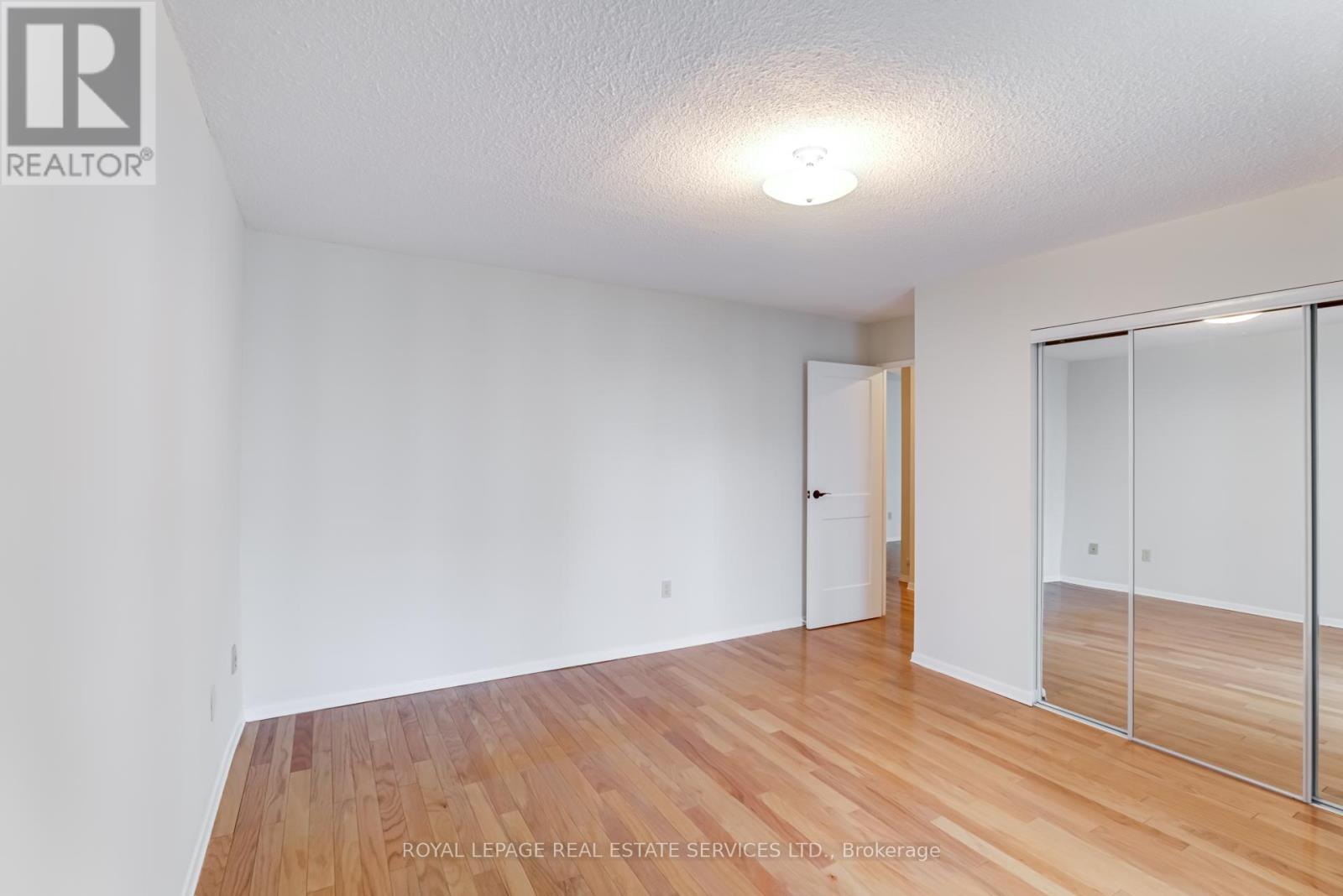 803 - 80 Quebec Avenue, Toronto, Ontario  M6P 4B7 - Photo 14 - W9768854