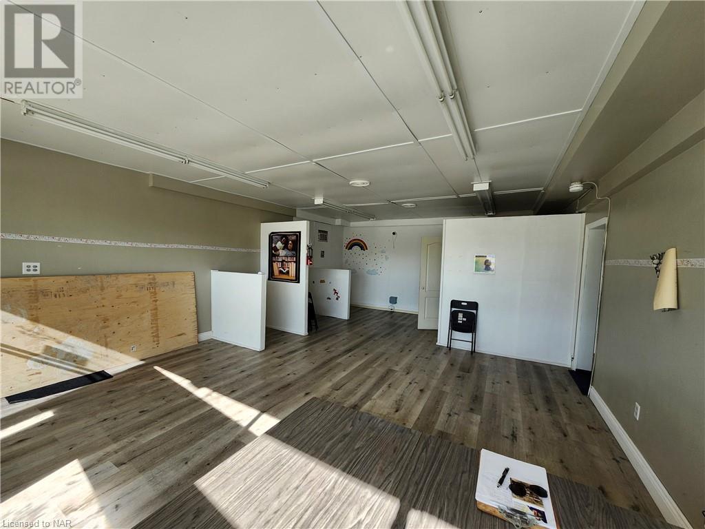 474 East Main Street E, Welland, Ontario  L3B 3X6 - Photo 3 - 40668717