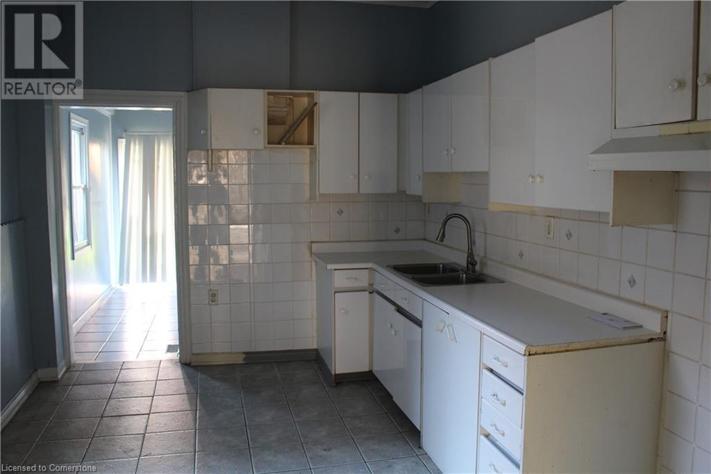 311 East Avenue N, Hamilton, Ontario  L8L 5J6 - Photo 5 - 40671110