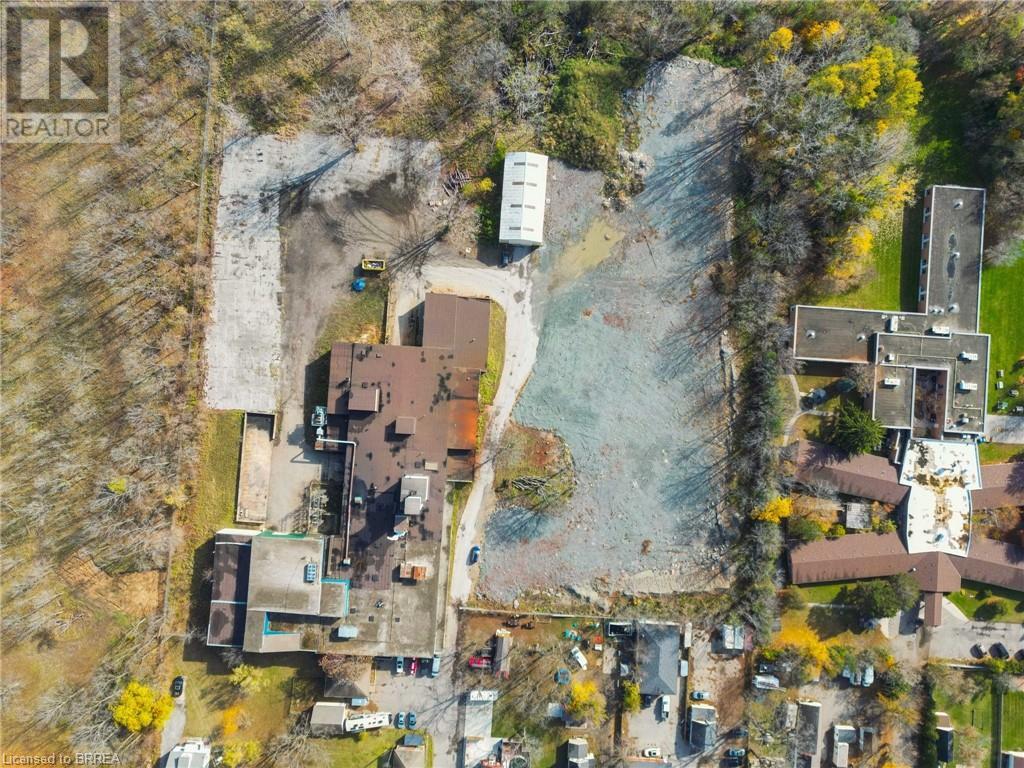 411 West Street, Brantford, Ontario  N3R 3V9 - Photo 2 - 40669978