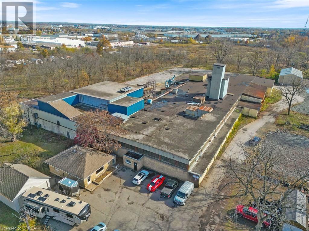 411 West Street, Brantford, Ontario  N3R 3V9 - Photo 7 - 40669978