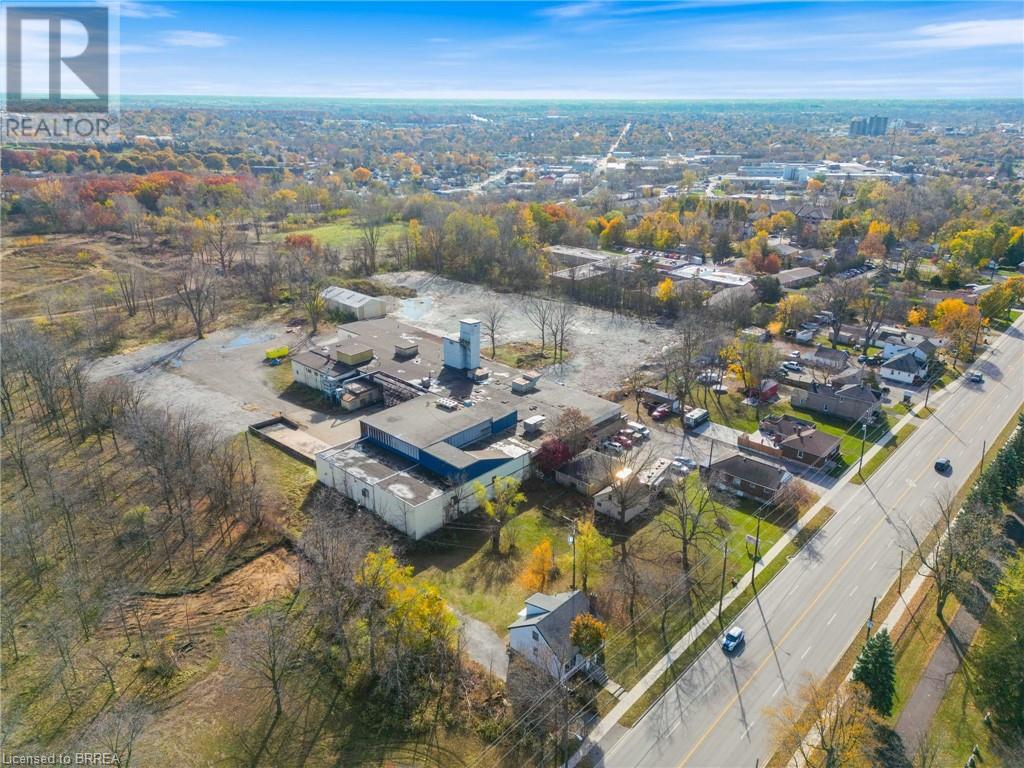 411 West Street, Brantford, Ontario  N3R 3V9 - Photo 8 - 40669978