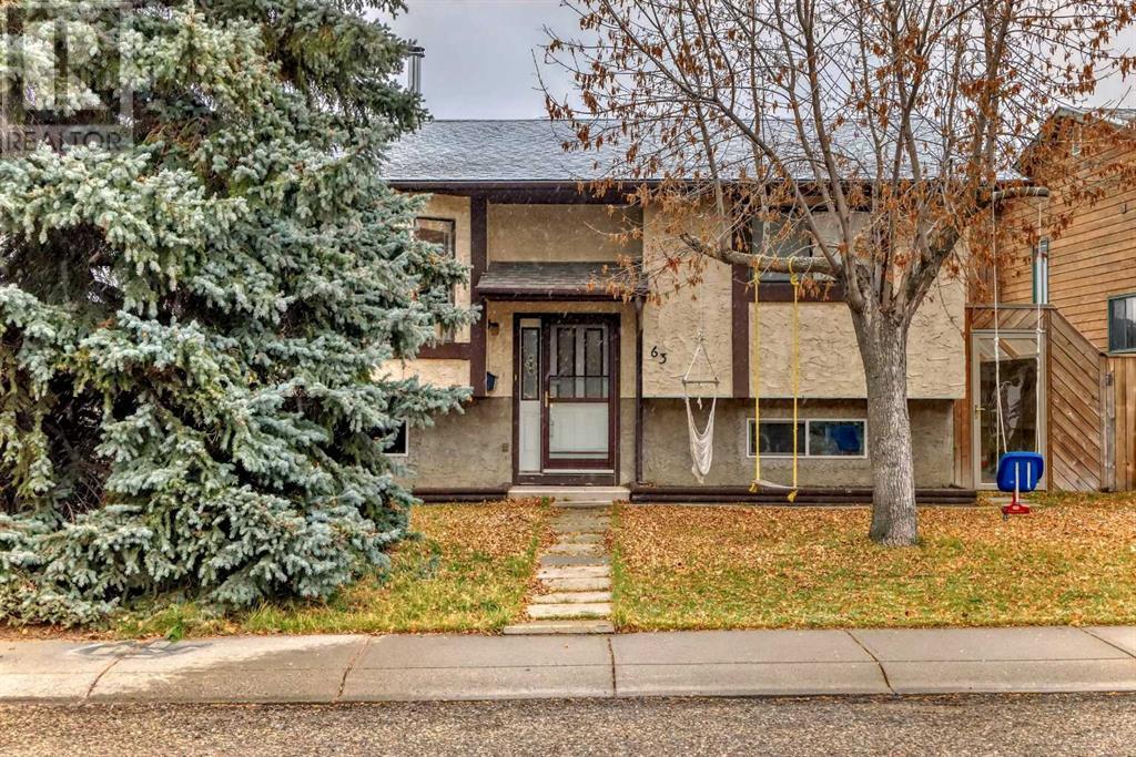 63 Bernard Place Nw, Calgary, Alberta  T3K 2B8 - Photo 3 - A2175937