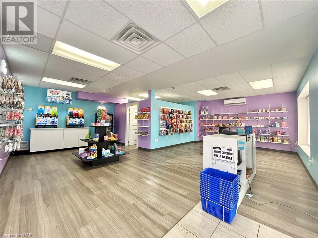 3521 Portage Road Unit# 7, Niagara Falls, Ontario  L2J 2K5 - Photo 4 - 40669517