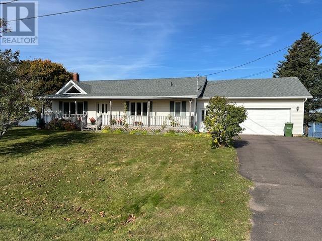 30 East River Drive, Stratford, Prince Edward Island  C1B 2E4 - Photo 3 - 202425667