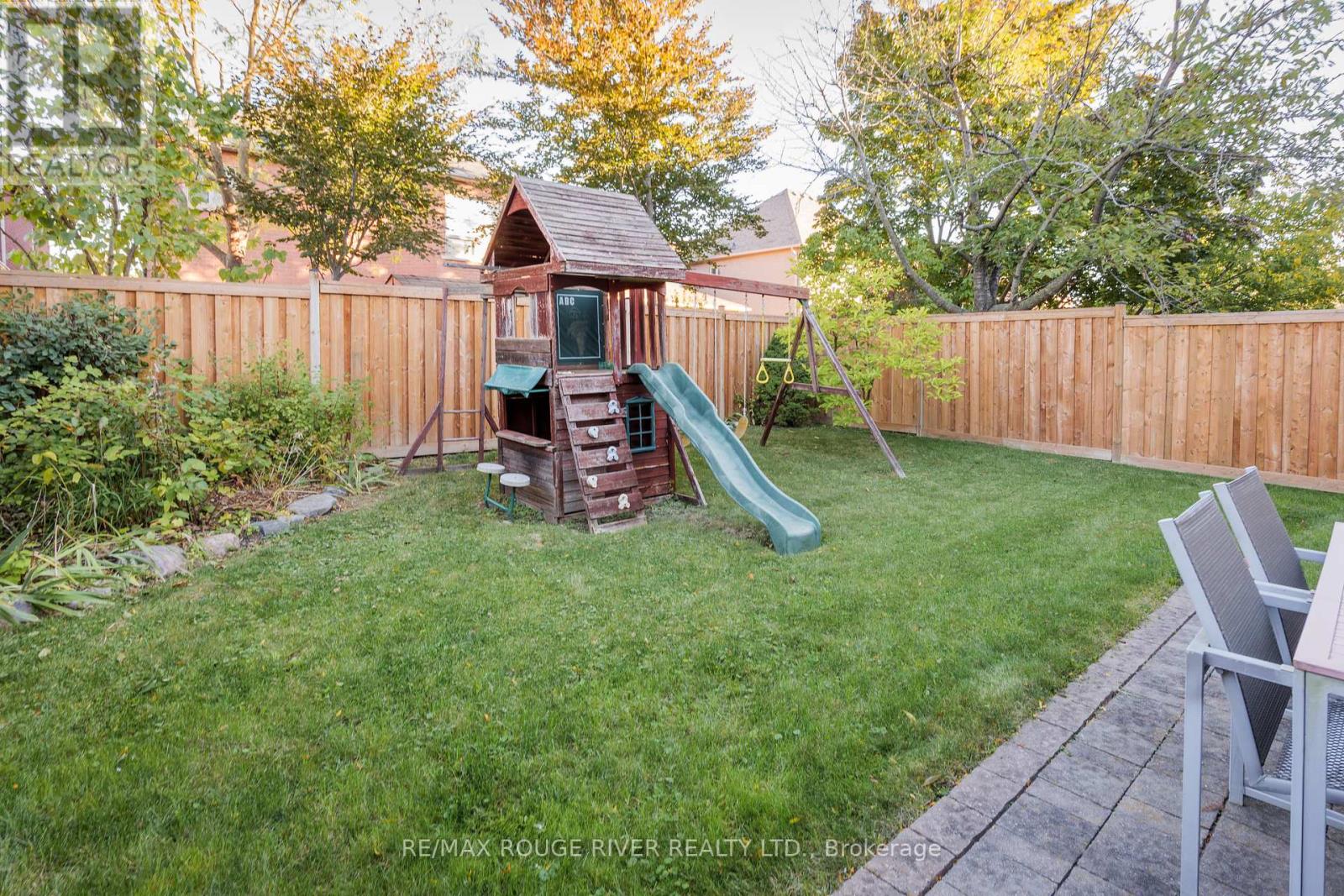 120 Copley Street, Pickering, Ontario  L1V 6S8 - Photo 36 - E9769094