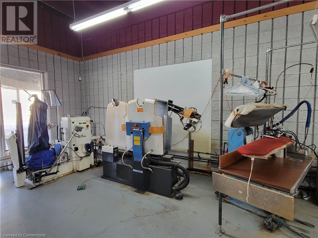 148 Peel Street, New Hamburg, Ontario  N3A 1E3 - Photo 4 - 40671096