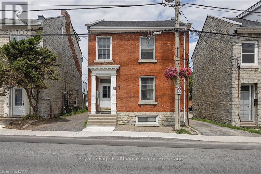 85 Queen Street, Kingston, Ontario  K7K 1A5 - Photo 1 - X9410307