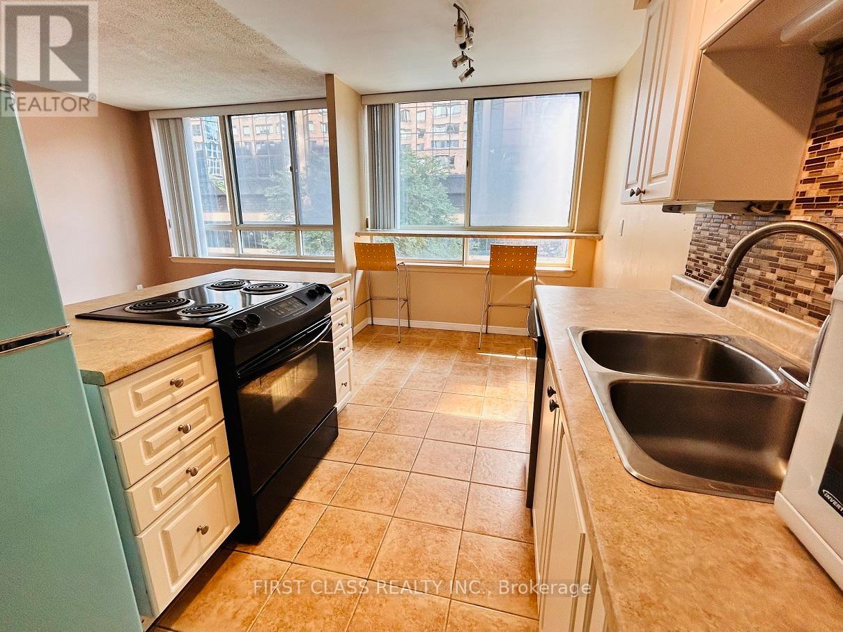 #315 - 633 Bay Street, Toronto, Ontario  M5G 2G4 - Photo 5 - C9769252