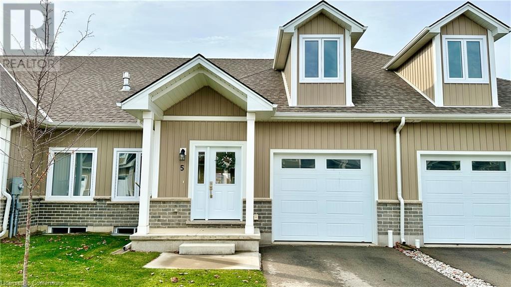 744 NELSON Street Unit# 5, port dover, Ontario