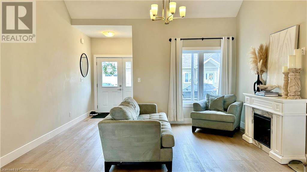 744 Nelson Street Unit# 5, Port Dover, Ontario  N0A 1N0 - Photo 4 - 40671140