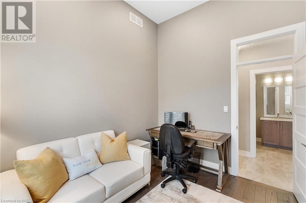 30 Power Glen Unit# 18, St. Catharines, Ontario  L2R 6P7 - Photo 36 - 40668419