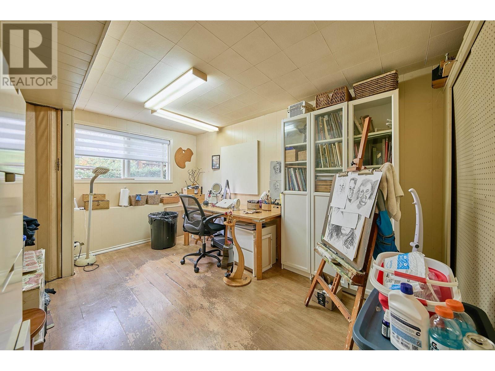 327 Seaforth Crescent, Coquitlam, British Columbia  V3K 2M3 - Photo 10 - R2940198