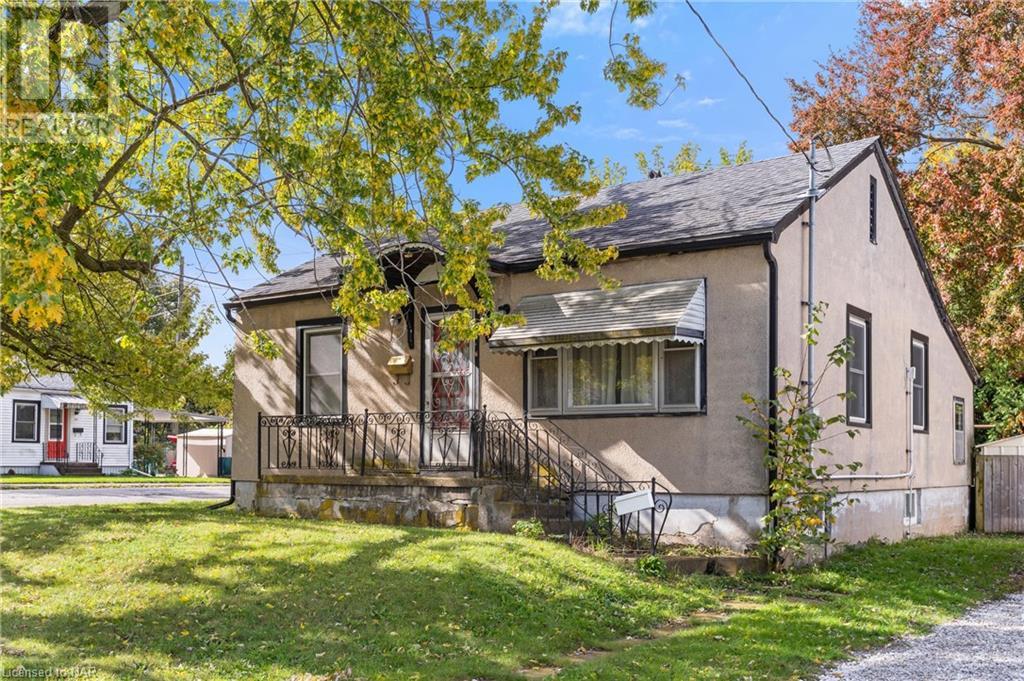 11 1/2 Willow Street, St. Catharines, Ontario  L2T 1N4 - Photo 3 - 40637985