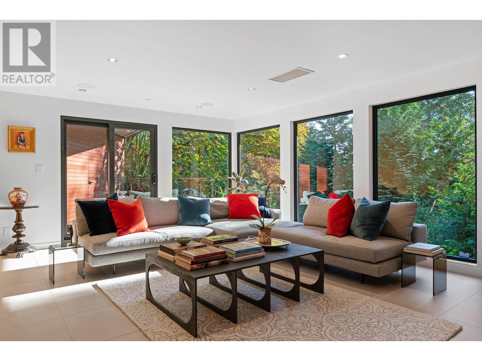 4125 Burkeridge Place, West Vancouver, British Columbia  V7V 3N1 - Photo 11 - R2939979