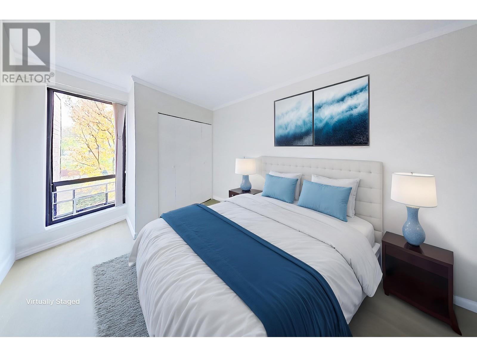 Listing Picture 6 of 35 : 84 10200 4TH AVENUE, Richmond / 烈治文 - 魯藝地產 Yvonne Lu Group - MLS Medallion Club Member