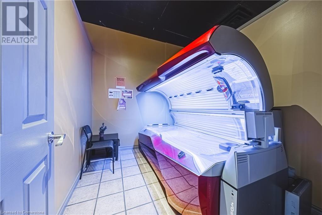 919 Upper Paradise Road, Hamilton, Ontario  L9B 2M9 - Photo 13 - 40670645