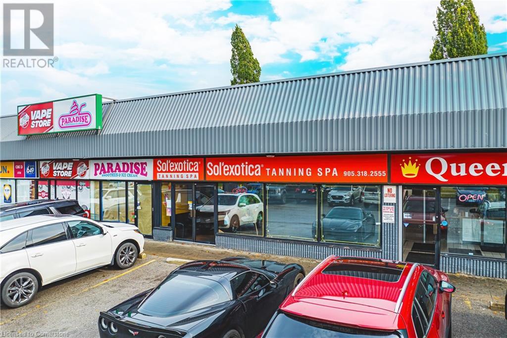 919 Upper Paradise Road, Hamilton, Ontario  L9B 2M9 - Photo 2 - 40670645