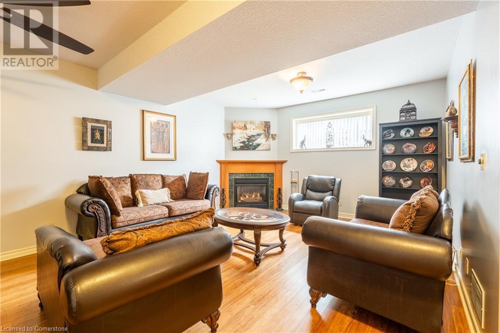 8034 Woodsview Crescent, Niagara Falls, Ontario  L2H 3C9 - Photo 22 - XH4202038