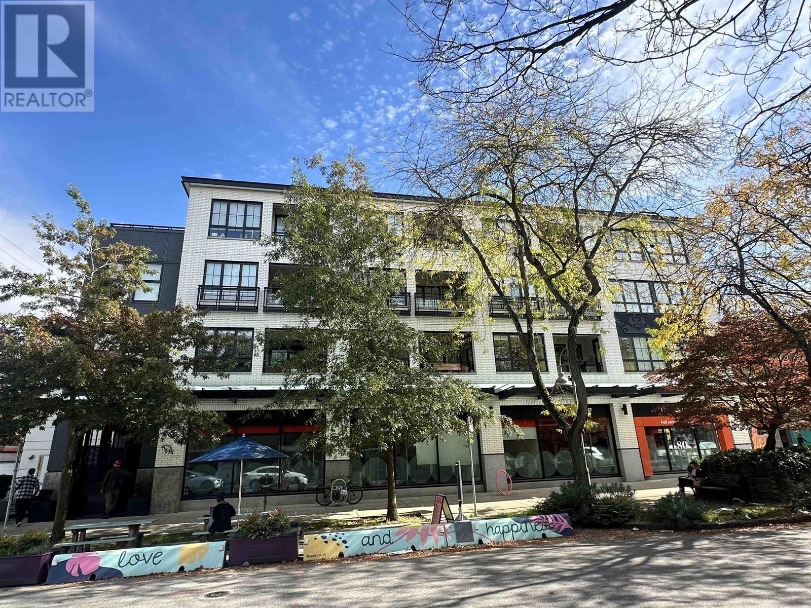 205 2468 Bayswater Street, Vancouver, British Columbia  V6K 4B3 - Photo 1 - R2940323