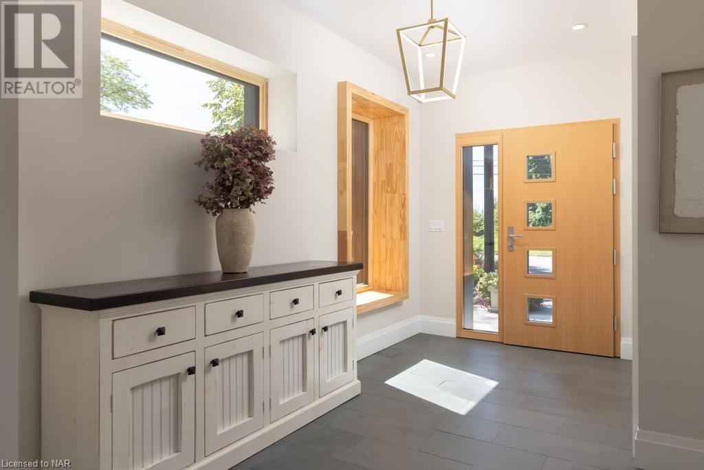 69 Niagara Street, Niagara-On-The-Lake, Ontario  L0S 1J0 - Photo 13 - 40670435