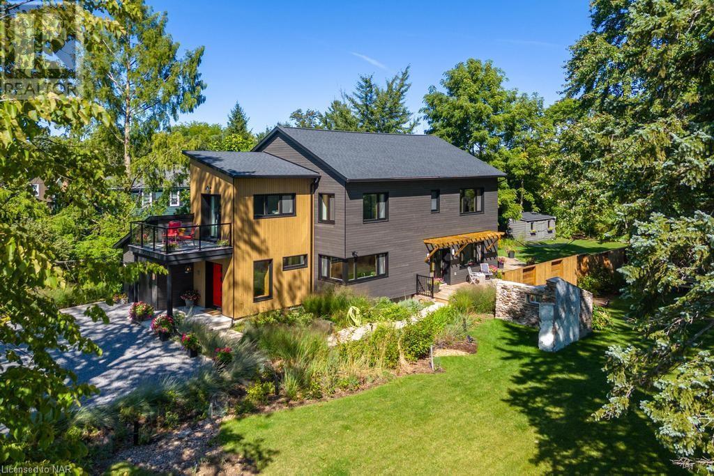 69 Niagara Street, Niagara-On-The-Lake, Ontario  L0S 1J0 - Photo 2 - 40670435