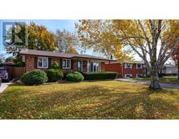 81 VENETIAN DRIVE, Amherstburg, Ontario