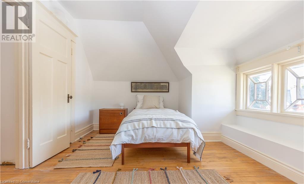 31 St Clair Avenue, Hamilton, Ontario  L8M 2N4 - Photo 23 - 40671399