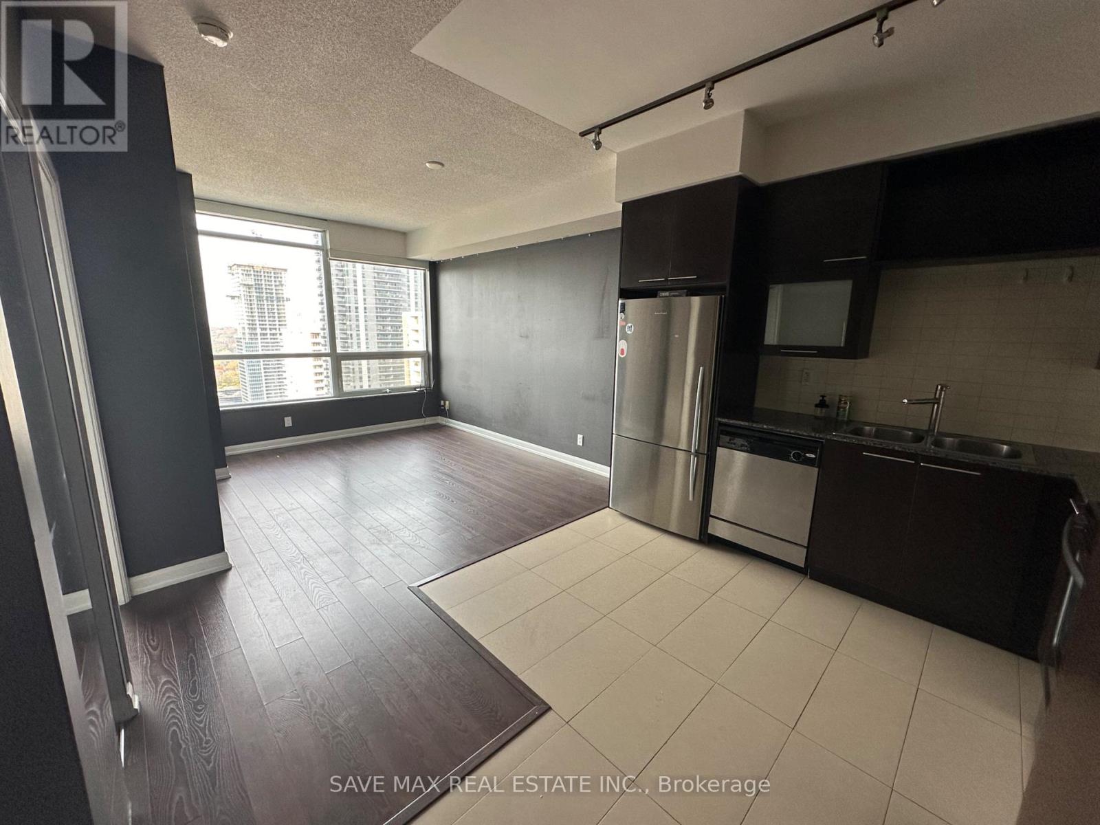 2701 - 500 Sherbourne Street, Toronto, Ontario  M4X 1L1 - Photo 8 - C9389653