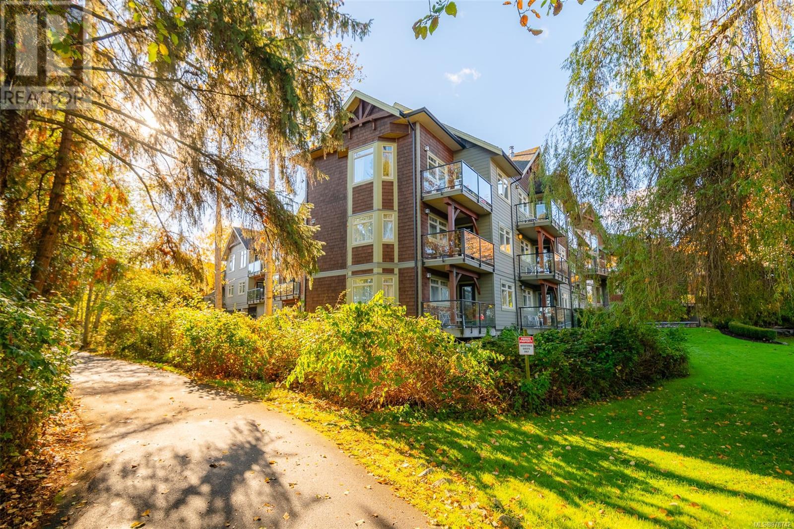 210a 1800 Riverside Lane, Courtenay, British Columbia  V9N 8C7 - Photo 2 - 978742