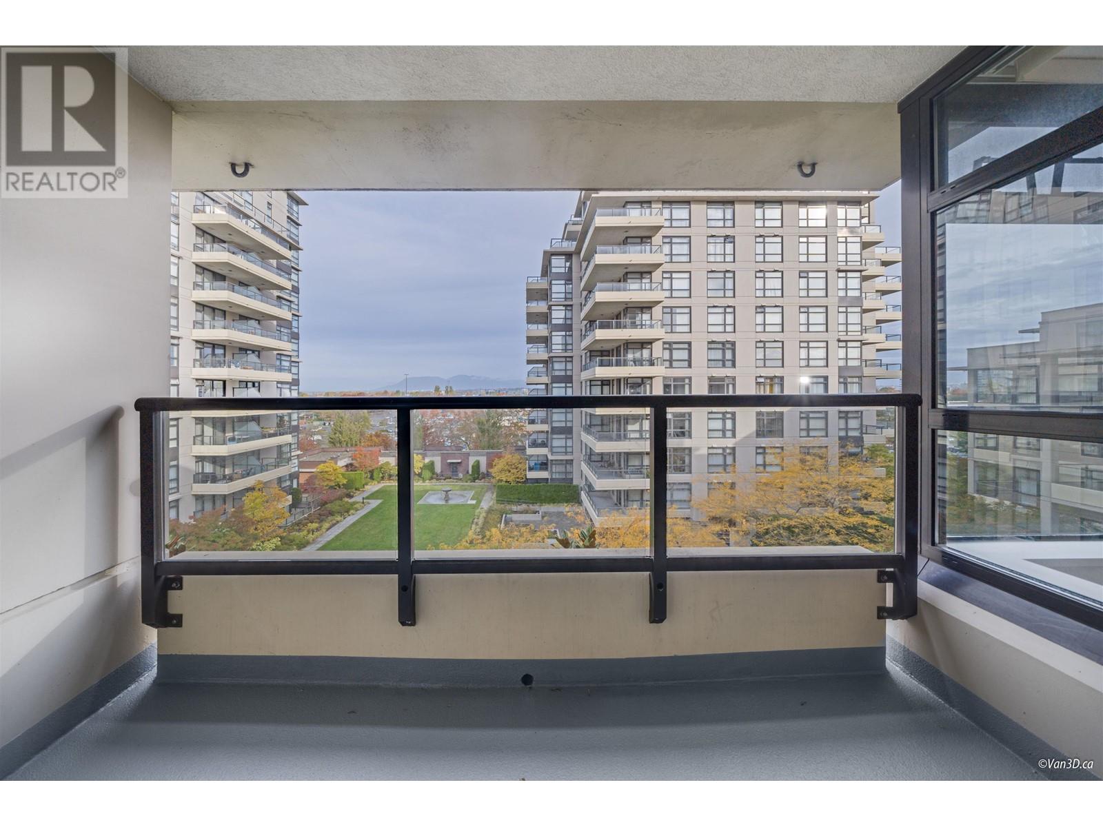 Listing Picture 8 of 21 : 711 8180 LANSDOWNE ROAD, Richmond / 烈治文 - 魯藝地產 Yvonne Lu Group - MLS Medallion Club Member