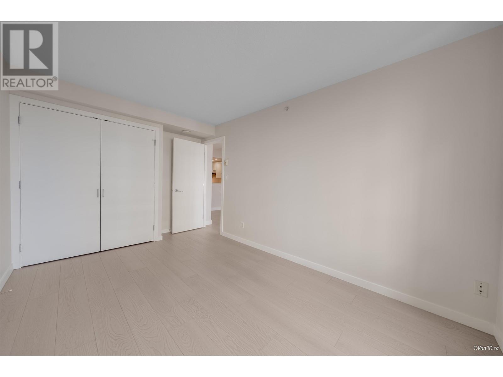 Listing Picture 11 of 21 : 711 8180 LANSDOWNE ROAD, Richmond / 烈治文 - 魯藝地產 Yvonne Lu Group - MLS Medallion Club Member