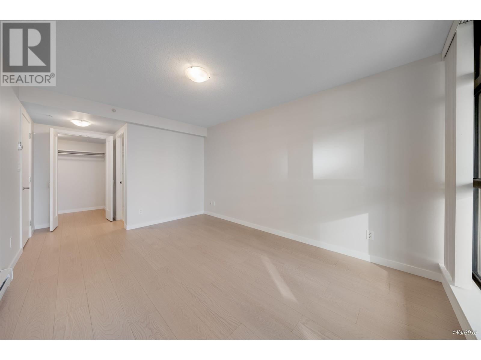 Listing Picture 6 of 21 : 711 8180 LANSDOWNE ROAD, Richmond / 烈治文 - 魯藝地產 Yvonne Lu Group - MLS Medallion Club Member